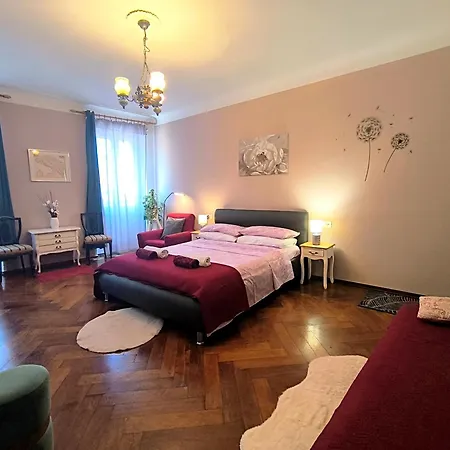 Barocco Гостевой дом Ровинь